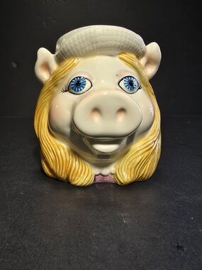 Vintage SIGMA Miss. Piggy Ceramic Mug Jim Henson Muppets The Muppet Show